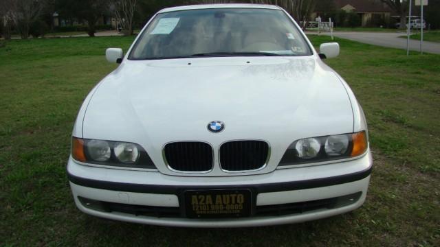 BMW 5 series 2000 photo 1