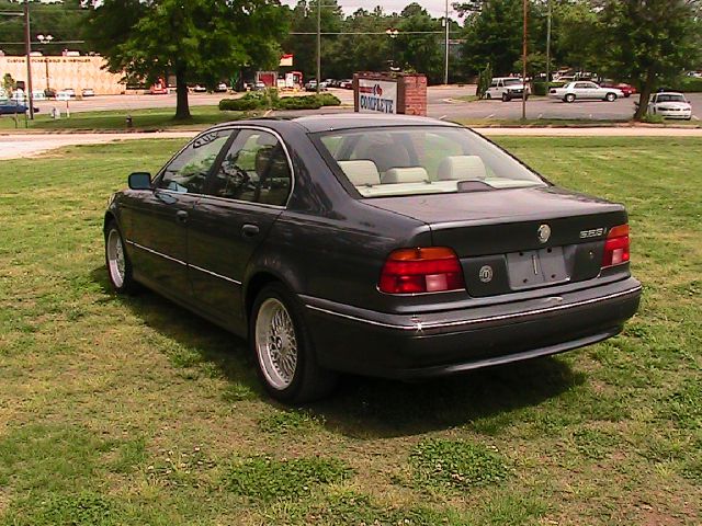 BMW 5 series 2000 photo 17