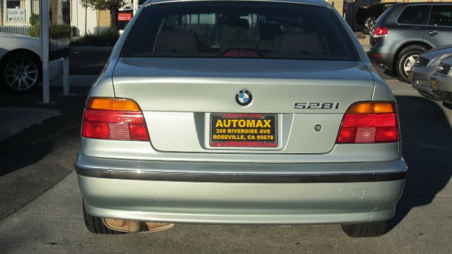 BMW 5 series 2000 photo 1