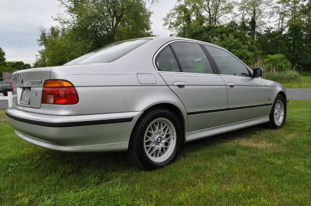 BMW 5 series 2000 photo 6