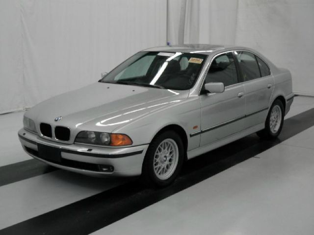 BMW 5 series 2000 photo 3