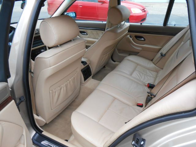 BMW 5 series 2000 photo 4