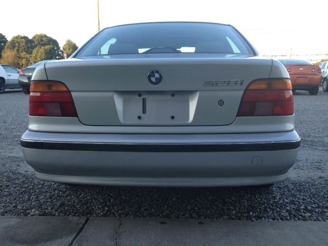 BMW 5 series 2000 photo 1