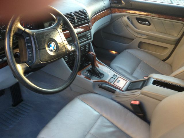 BMW 5 series 2000 photo 3