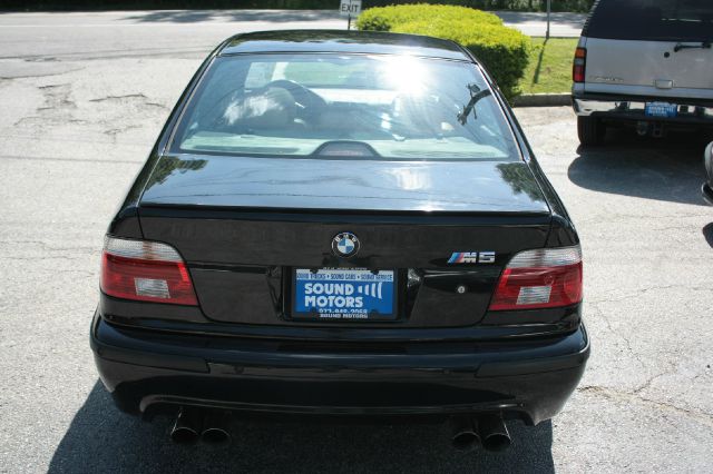 BMW 5 series 2001 photo 2