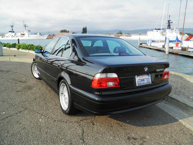 BMW 5 series 2001 photo 1