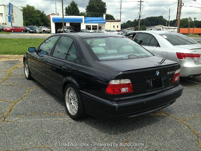 BMW 5 series 2001 photo 2