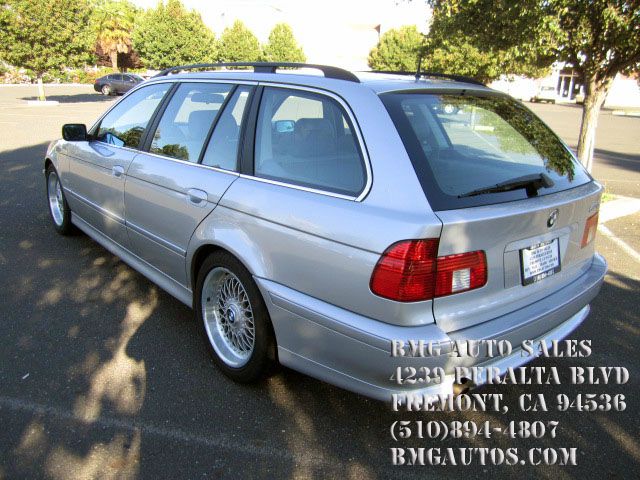 BMW 5 series 2001 photo 1