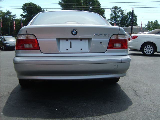 BMW 5 series 2001 photo 1