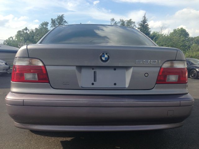 BMW 5 series 2001 photo 3