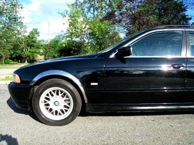 BMW 5 series 2001 photo 1