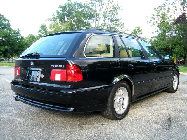 BMW 5 series 2001 photo 26