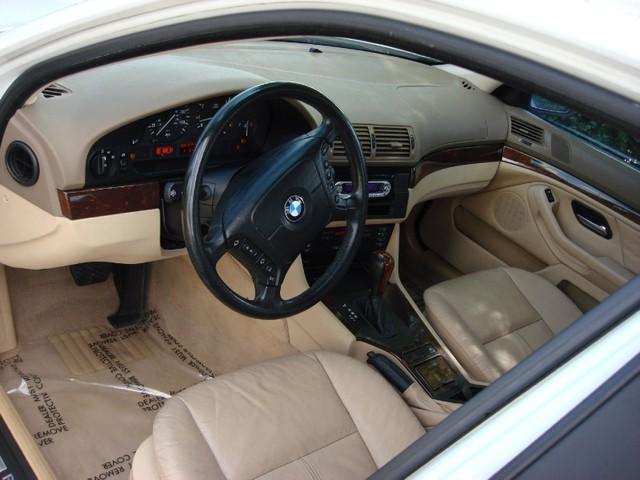 BMW 5 series 2001 photo 1