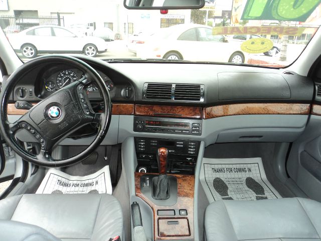 BMW 5 series 2001 photo 3