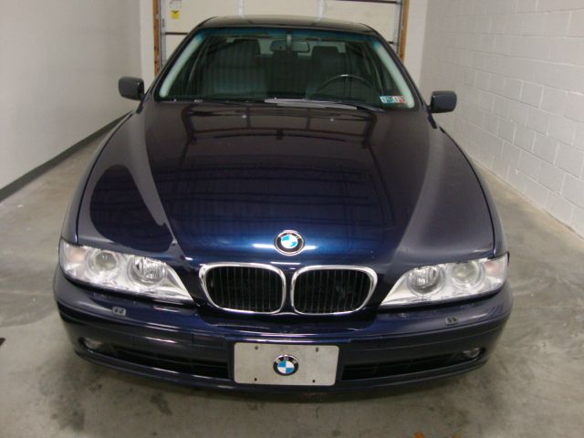 BMW 5 series 2001 photo 2