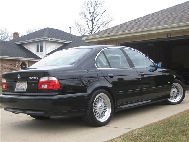 BMW 5 series 2001 photo 1