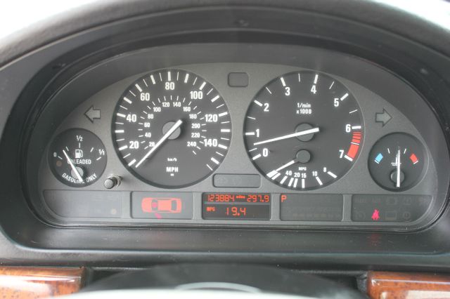 BMW 5 series 2001 photo 17