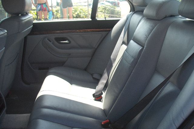 BMW 5 series 2001 photo 11