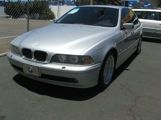 BMW 5 series 2002 photo 4