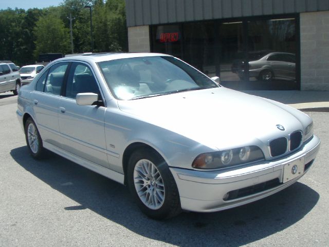 BMW 5 series Luxury Premier Sedan