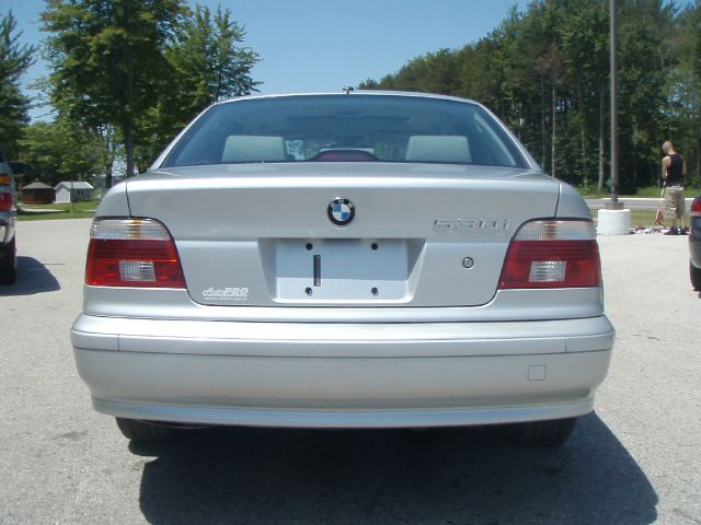 BMW 5 series 2002 photo 2