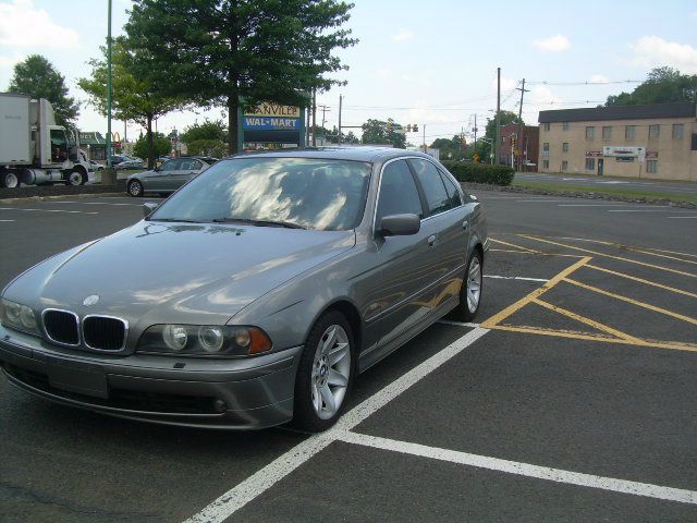 BMW 5 series 2002 photo 1