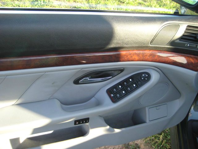 BMW 5 series 2002 photo 15