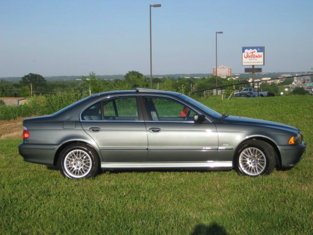 BMW 5 series 2002 photo 24