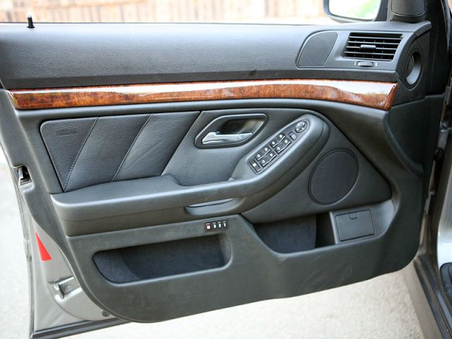 BMW 5 series 2002 photo 17