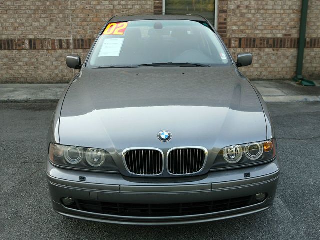 BMW 5 series 2002 photo 2