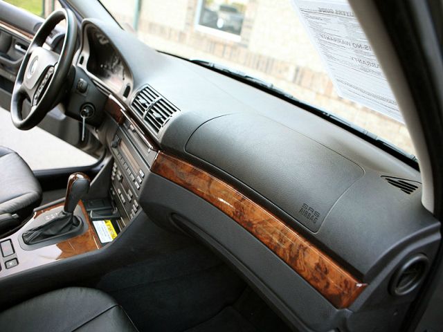 BMW 5 series 2002 photo 24