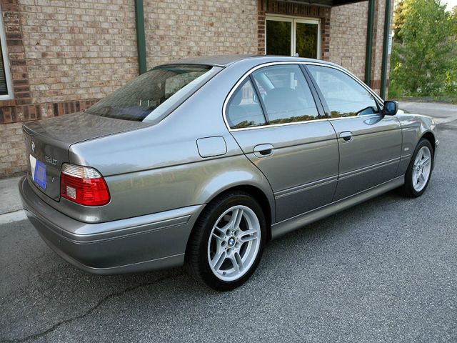 BMW 5 series 2002 photo 4