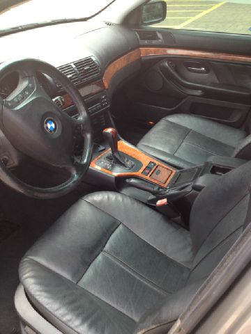 BMW 5 series 2002 photo 4