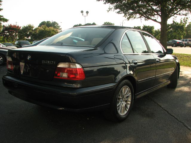 BMW 5 series 2002 photo 1