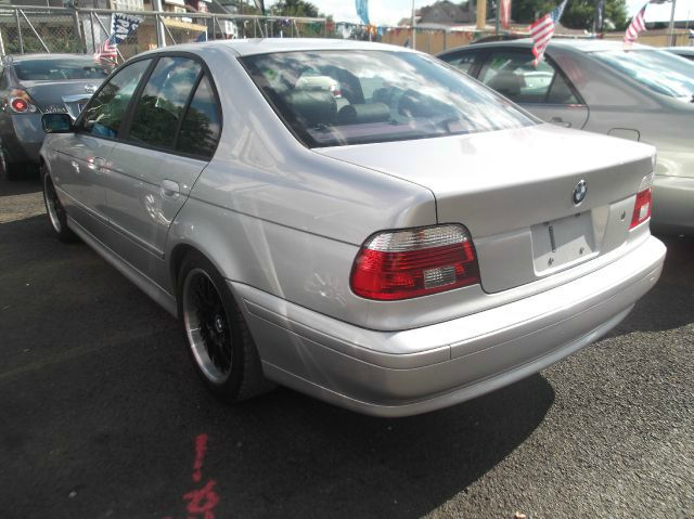 BMW 5 series 2002 photo 4