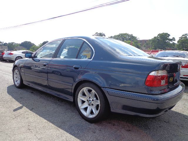 BMW 5 series 2002 photo 3