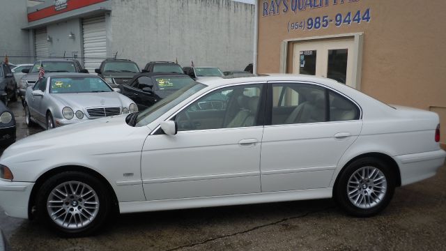 BMW 5 series 2002 photo 1