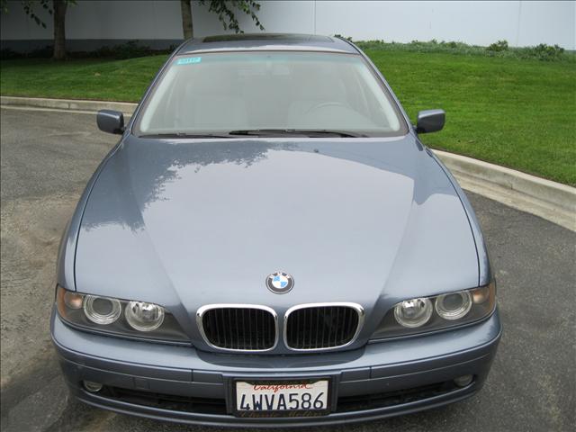 BMW 5 series 2002 photo 2