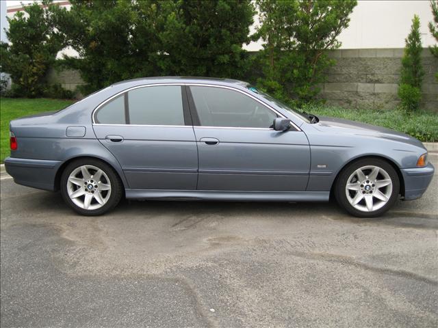 BMW 5 series I6 Turbo Sedan