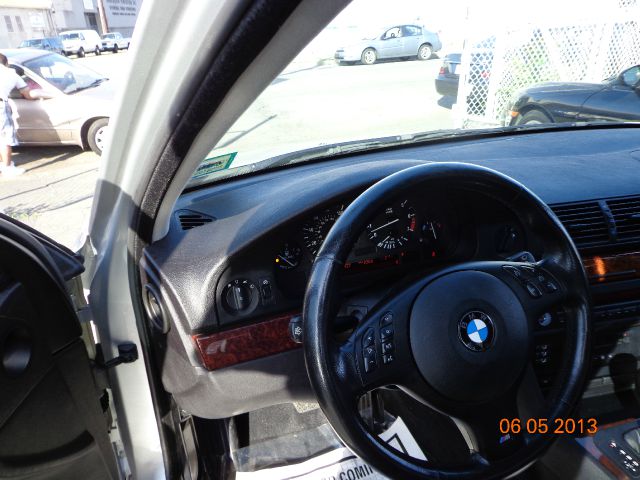 BMW 5 series 2002 photo 1