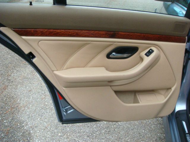 BMW 5 series 2002 photo 14