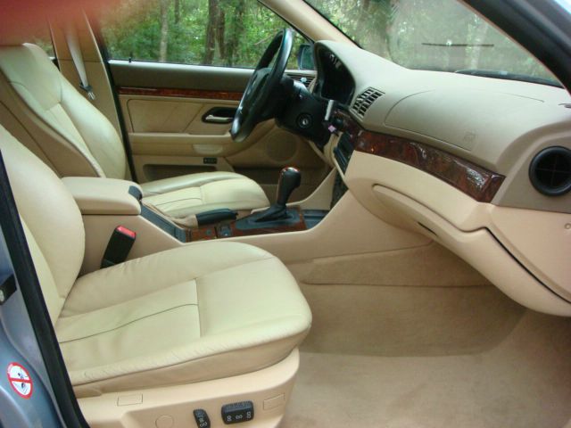 BMW 5 series 2002 photo 24