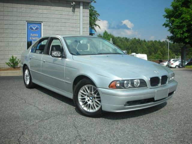 BMW 5 series 2003 photo 2