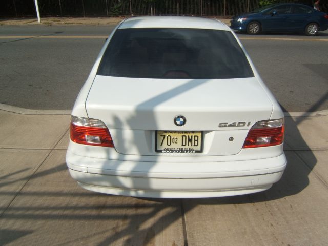 BMW 5 series 2003 photo 3