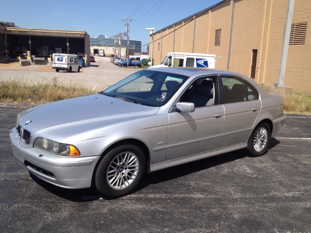 BMW 5 series 2003 photo 4