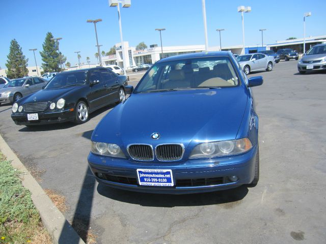 BMW 5 series 2003 photo 1