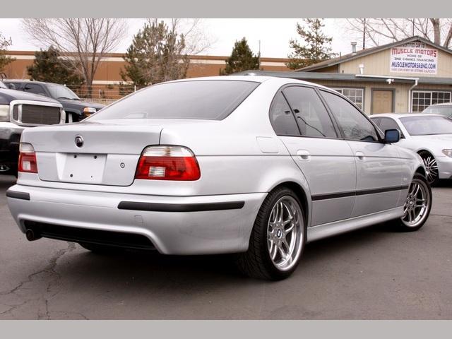 BMW 5 series 2003 photo 2