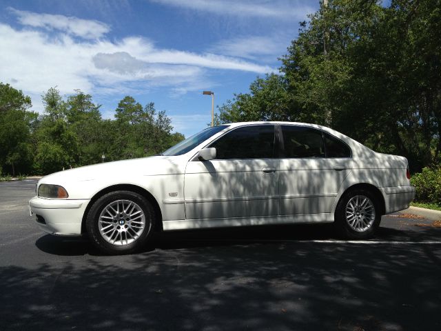 BMW 5 series 2003 photo 25