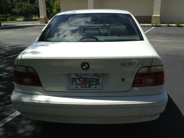 BMW 5 series 2003 photo 29