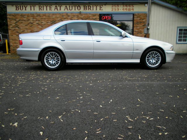 BMW 5 series 2003 photo 10